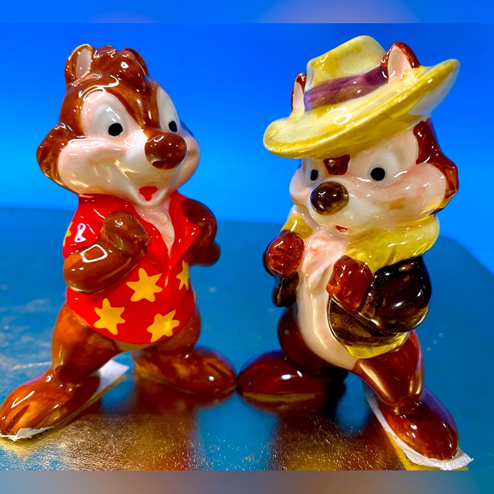 Disney’s Chip ‘N Dale Rescuers VTG Hand Painted Porcelain Figurines Japan RARE